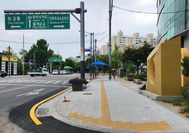 강북구, 보건소 일대 '보행약자 친화거리' 조성 완료
