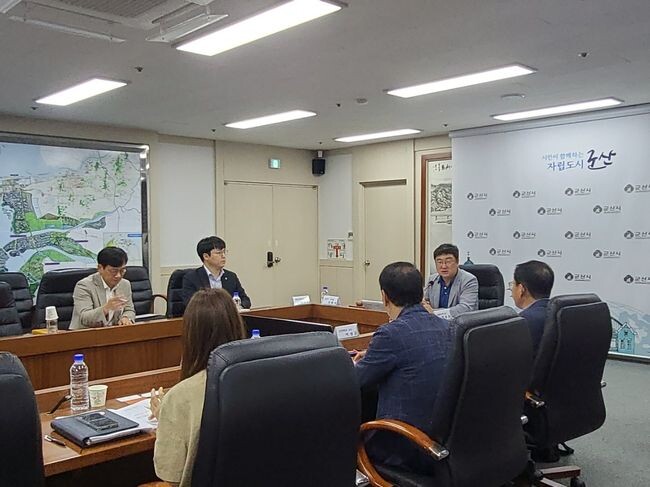 군산시, 2025년 생활임금 10,730원 결정…1.7% 인상