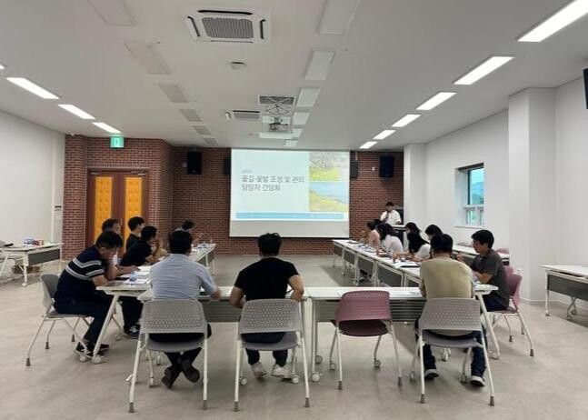 남해군, '아름다운 유채 꽃길&middot;꽃밭 조성 준비' 박차