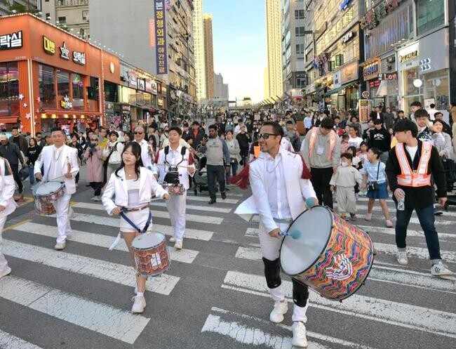 김포시는 일상이 예술, '김포거리예술 페스티벌' 큰 인기