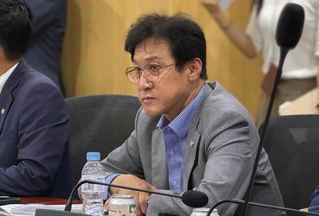 신영대 더불어민주당 의원(전북 군산&middot;김제&middot;부안 갑)