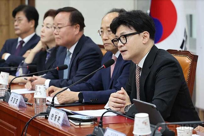 국민의힘 한동훈 대표가 4일 오전 서울 여의도 국회에서 열린 최고위원회의에서 발언하고 있다.