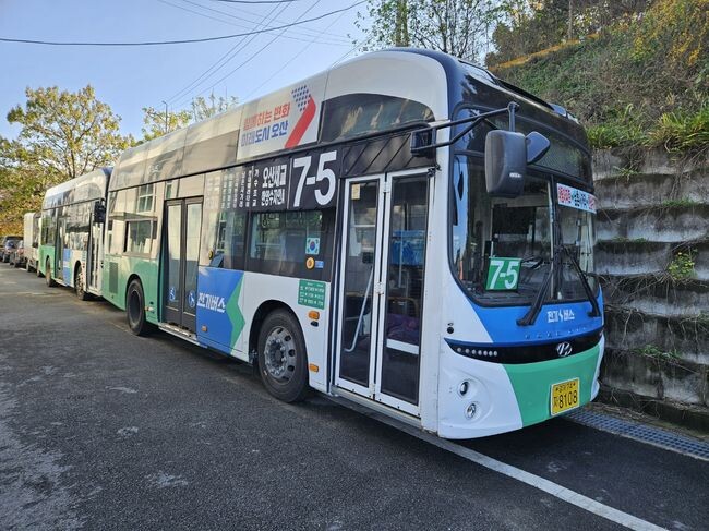7-5번 저장전기버스 사진