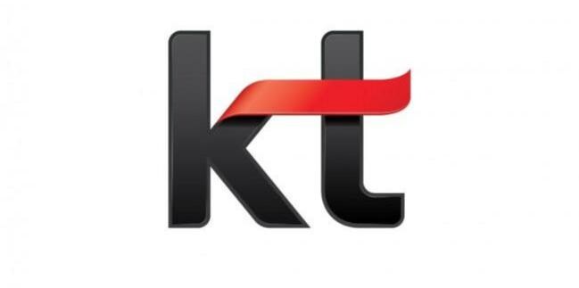 KT가 21일 한국경영인증원이 주관하는 '제23회 글로벌스탠더드경영대상(GSMA)'에서 통신업계 최초로 안전경영대상을 수상했다고 밝혔다.