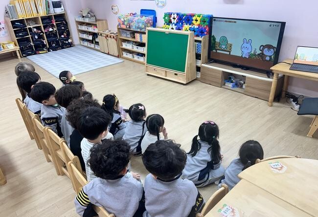 서울 강서구(구청장 진교훈)는 지역 내 유치원생과 초등학교 저학년을 대상으로 장애인식개선을 위한 교육 영상을 제작했다고 밝혔다.