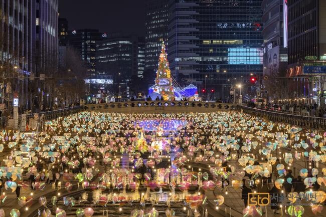 2023년도 서울빛초롱축제 사진