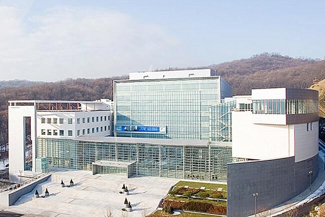 행정안전부 국가기록원은 고 채상병 사망사건 및 이태원참사 관련 기록물의 폐기 금지를 결정하고, 이를 관보 및 국가기록원 홈페이지에 고시했다고 밝혔다.