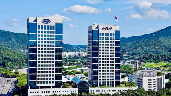현대자동차 · 기아에 직접 부품을 납품하는 1차 협력사들 중 중소 · 중견기업에 해당되는 237개 협력사의 2023년 매출액이 90조2,970억원으로 집계돼 처음으로 90조원을 돌파했다.