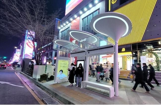 강남대로 버스정류장 디자인 개선