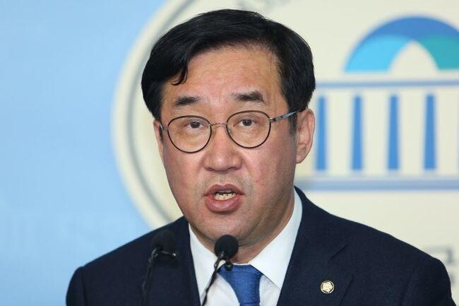 국회 국토교통위원회 맹성규 위원장(인천 남동갑)