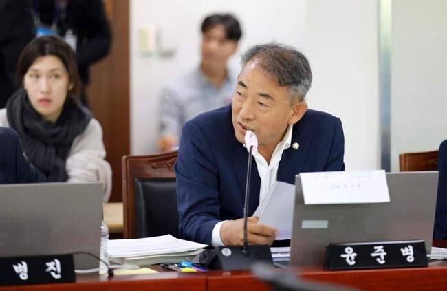 윤준병 더불어민주당 의원(정읍 · 고창, 국회 예산결산특별위원회)