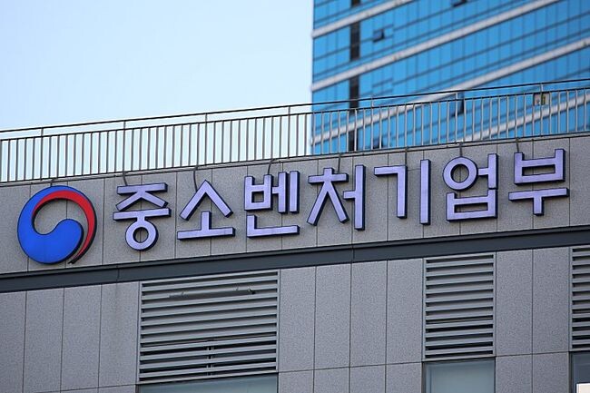 중소벤처기업부(장관 오영주)는 9일 경기도 안산시 청년창업사관학교 본교에서 `2025년 청년창업사관학교 창업출정식`을 개최했다고 밝혔다.