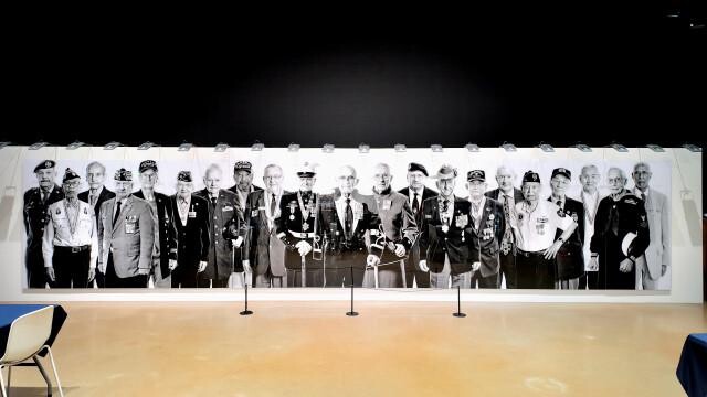 사단법인 프로젝트 솔져가 한국전쟁 75주년을 맞아 이달 6일부터 25일까지 SJ쿤스트할레 전시장에서 `FREEDOM IS NOT FREE: 한국전쟁 참전용사를 찾아서` 특별전을 진행한다. 관람객은 국내 및 해외 참전용사의 사진과 영상, 소품, 실물 자료 등을 감상할 수 있다(사진 제공=프로젝트 솔져)